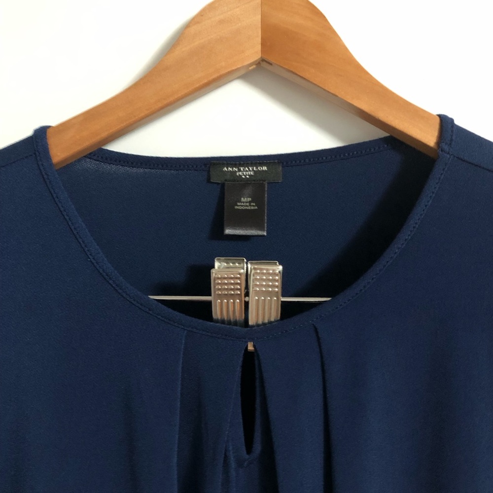 Ann Taylor | 2 Blouses 👚 - Picture 2 of 6